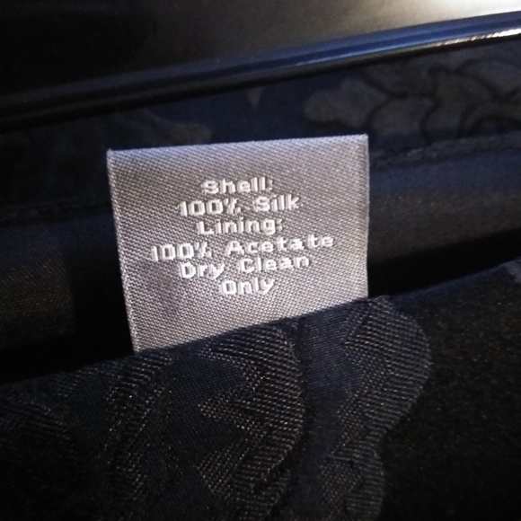 Ann Taylor Black Floral Cocktail Dress Size 4 - Picture 6 of 6